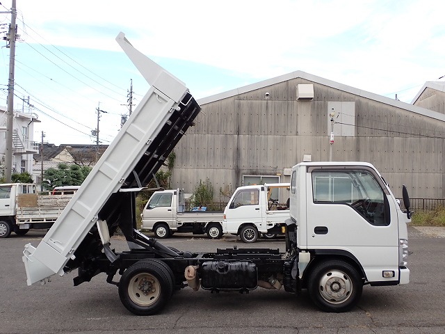 ISUZU Elf Truck