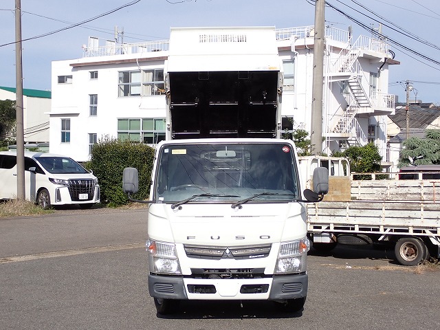 MITSUBISHI FUSO Canter