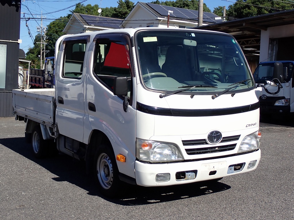 TOYOTA Dyna Truck