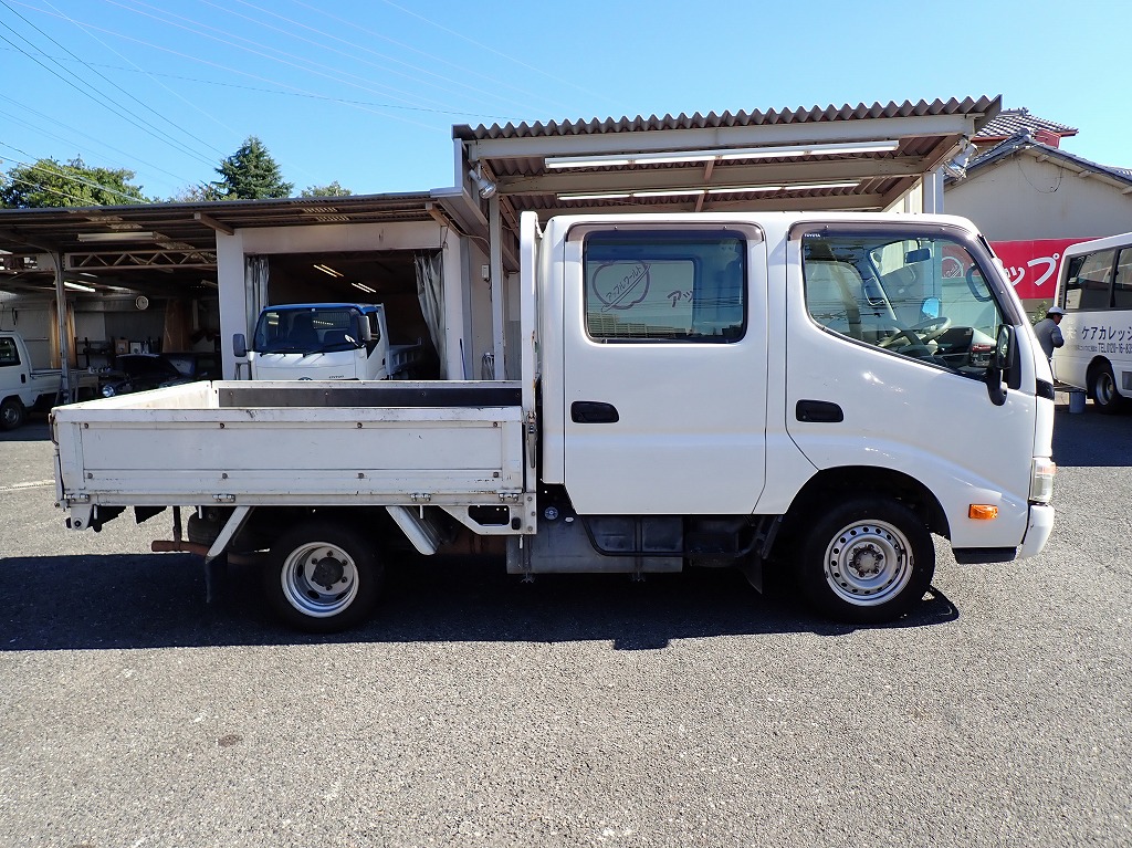 TOYOTA Dyna Truck