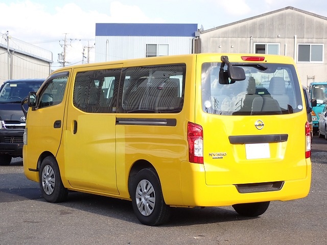 NISSAN NV 350 CARAVAN