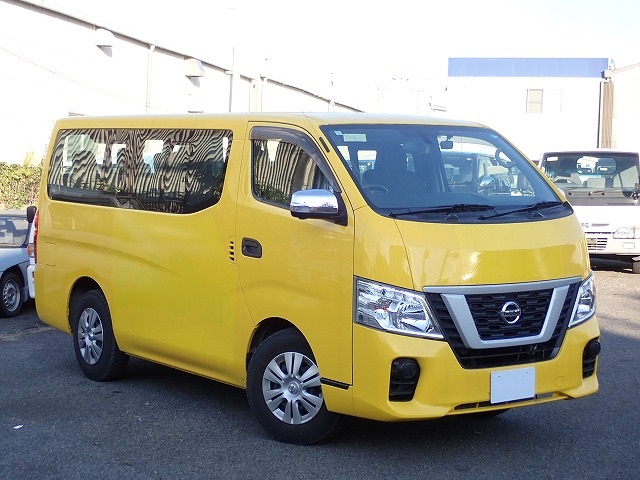 NISSAN NV 350 CARAVAN