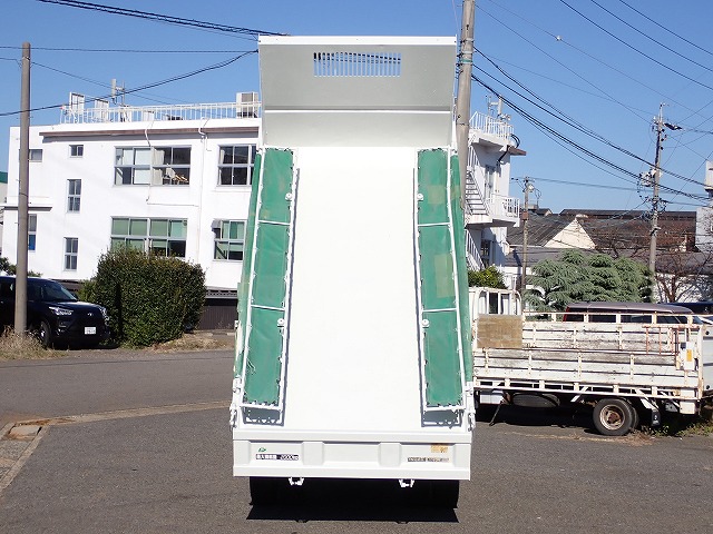 ISUZU Elf Truck