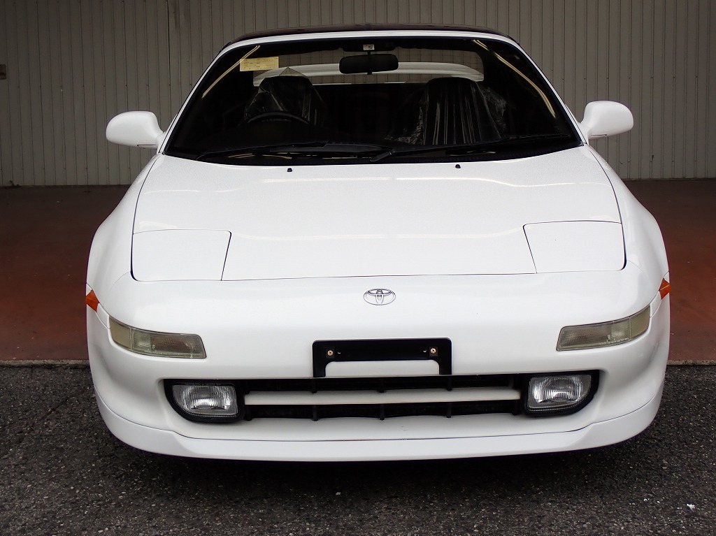 TOYOTA MR2