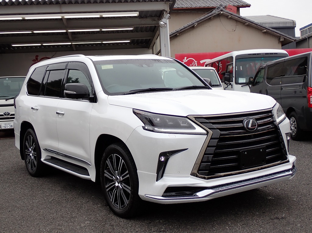 LEXUS LX 570