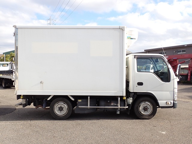 ISUZU Elf Truck