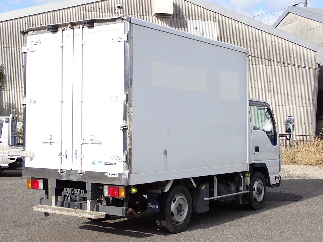 ISUZU Elf Truck