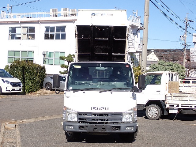 ISUZU Elf Truck