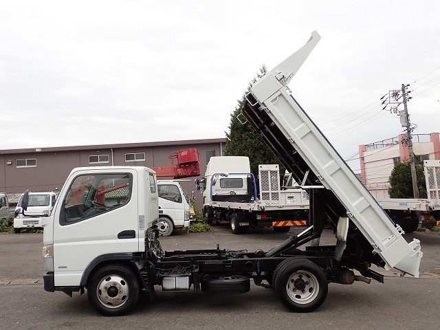 MITSUBISHI FUSO Canter