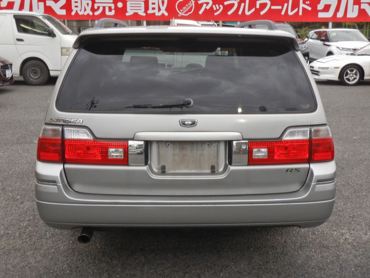 NISSAN Stagea