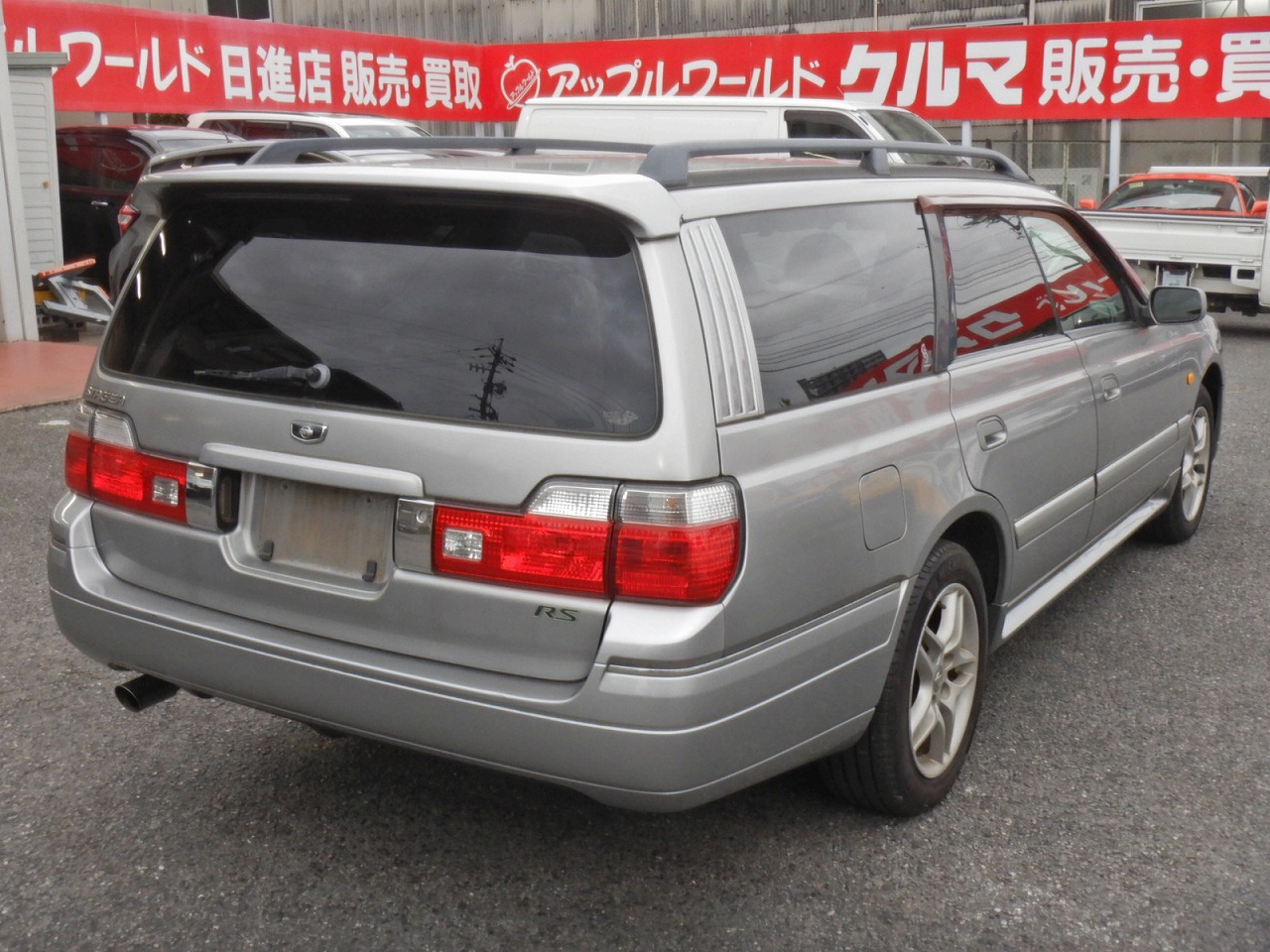 NISSAN Stagea