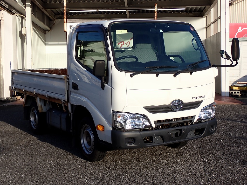 TOYOTA Toyoace