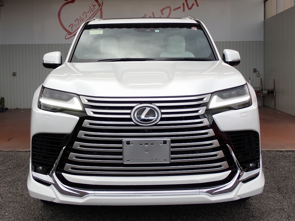 LEXUS LX