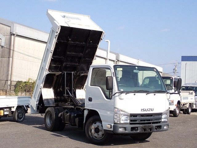 ISUZU Elf Truck