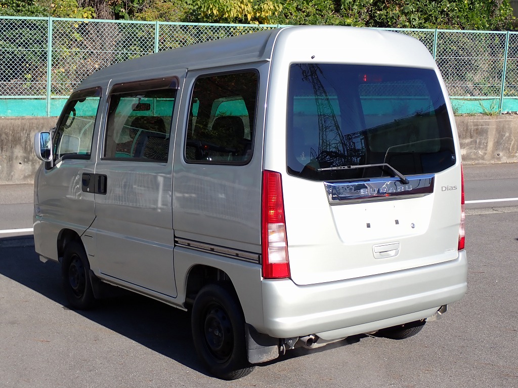 SUBARU Sambar Van