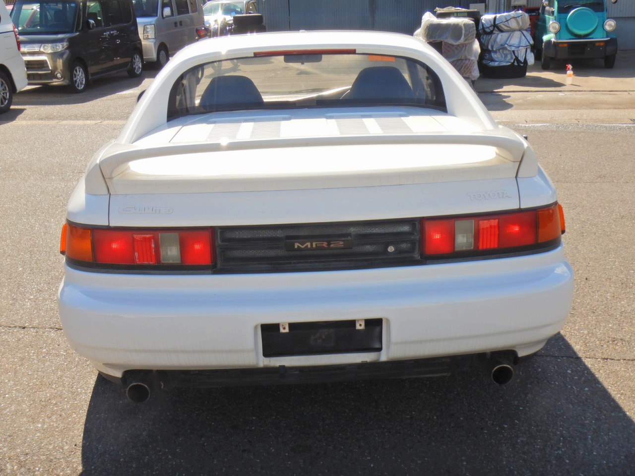 TOYOTA MR2