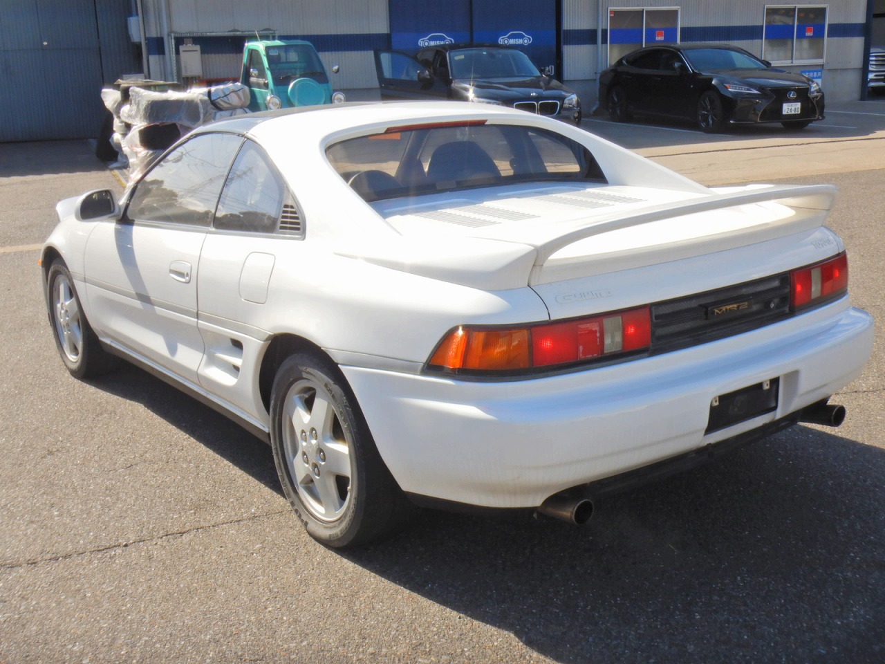 TOYOTA MR2