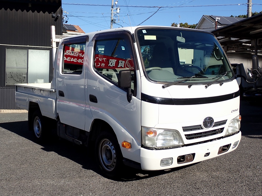 TOYOTA Dyna Truck