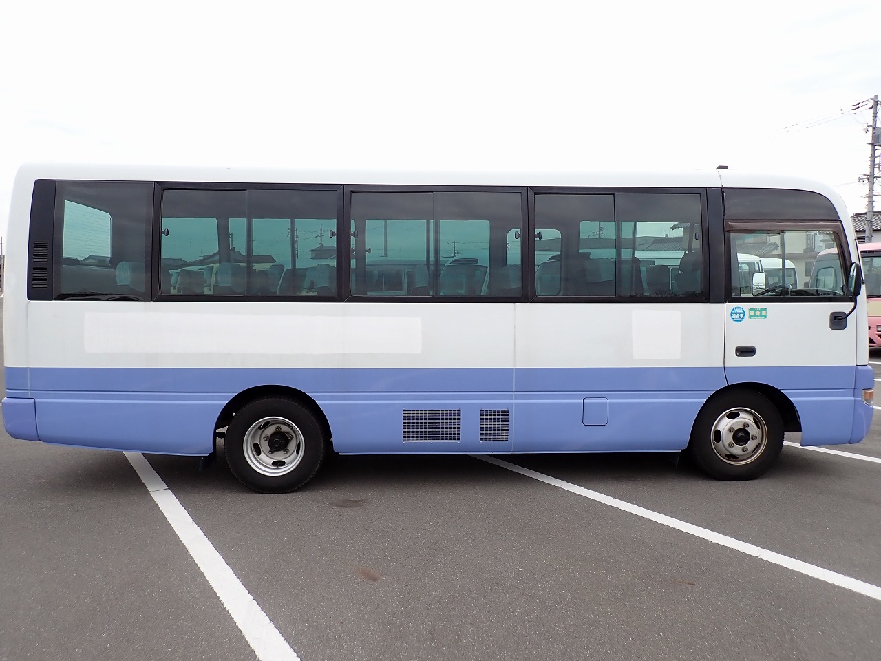 NISSAN Civilian Bus