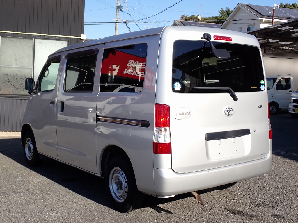 TOYOTA Townace Van