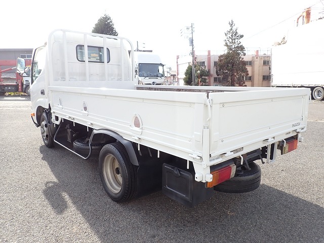 TOYOTA Dyna Truck