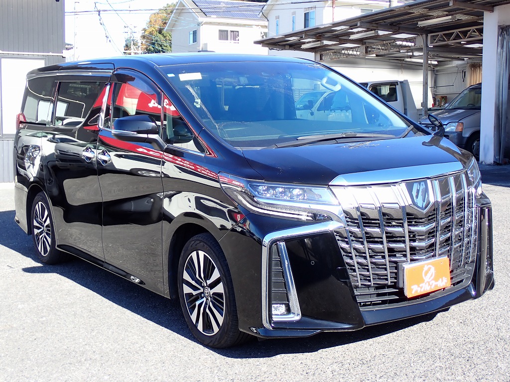 TOYOTA Alphard