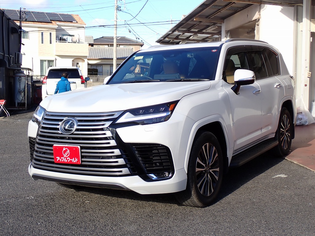 LEXUS LX