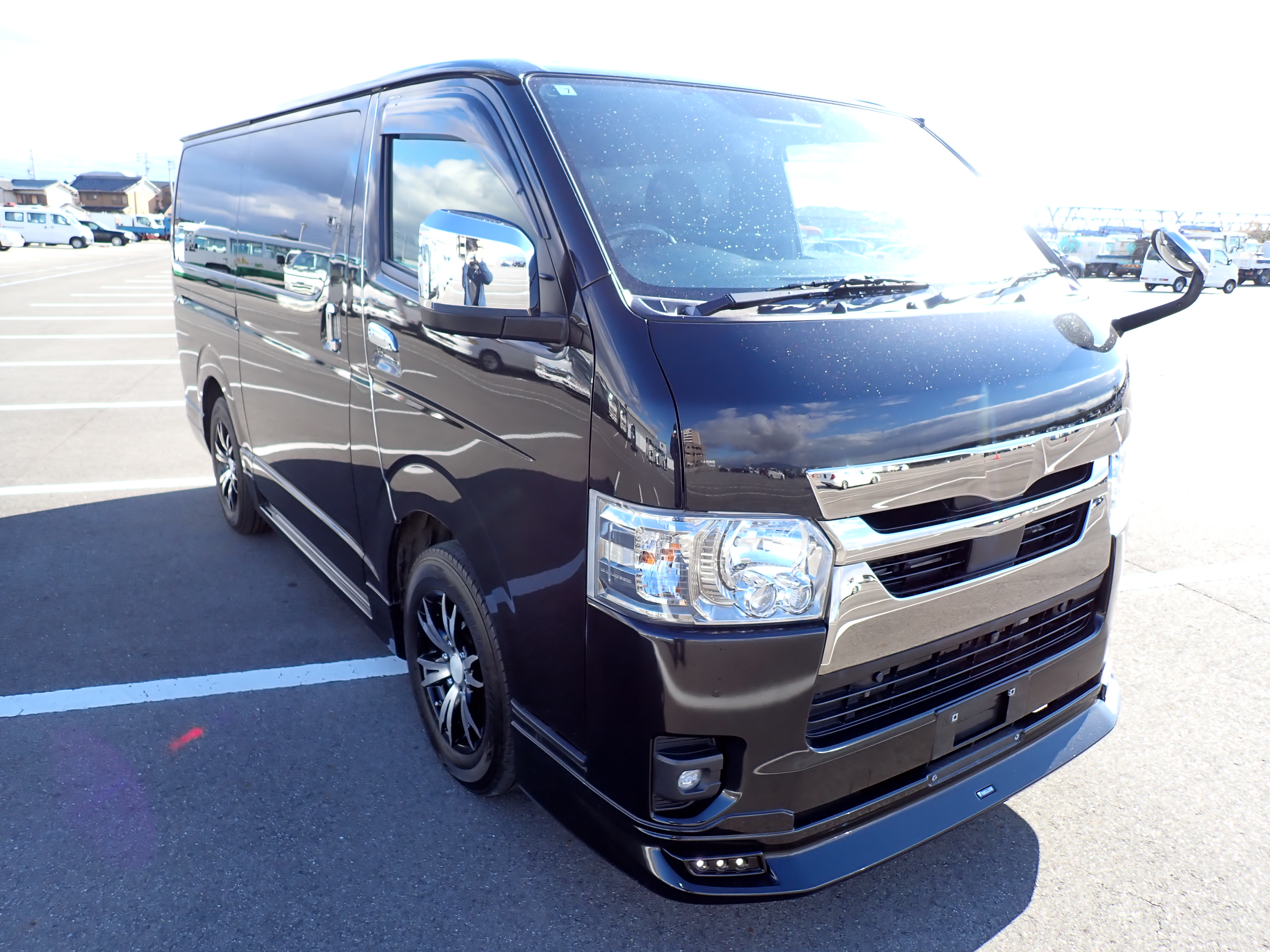 TOYOTA Hiace Wagon