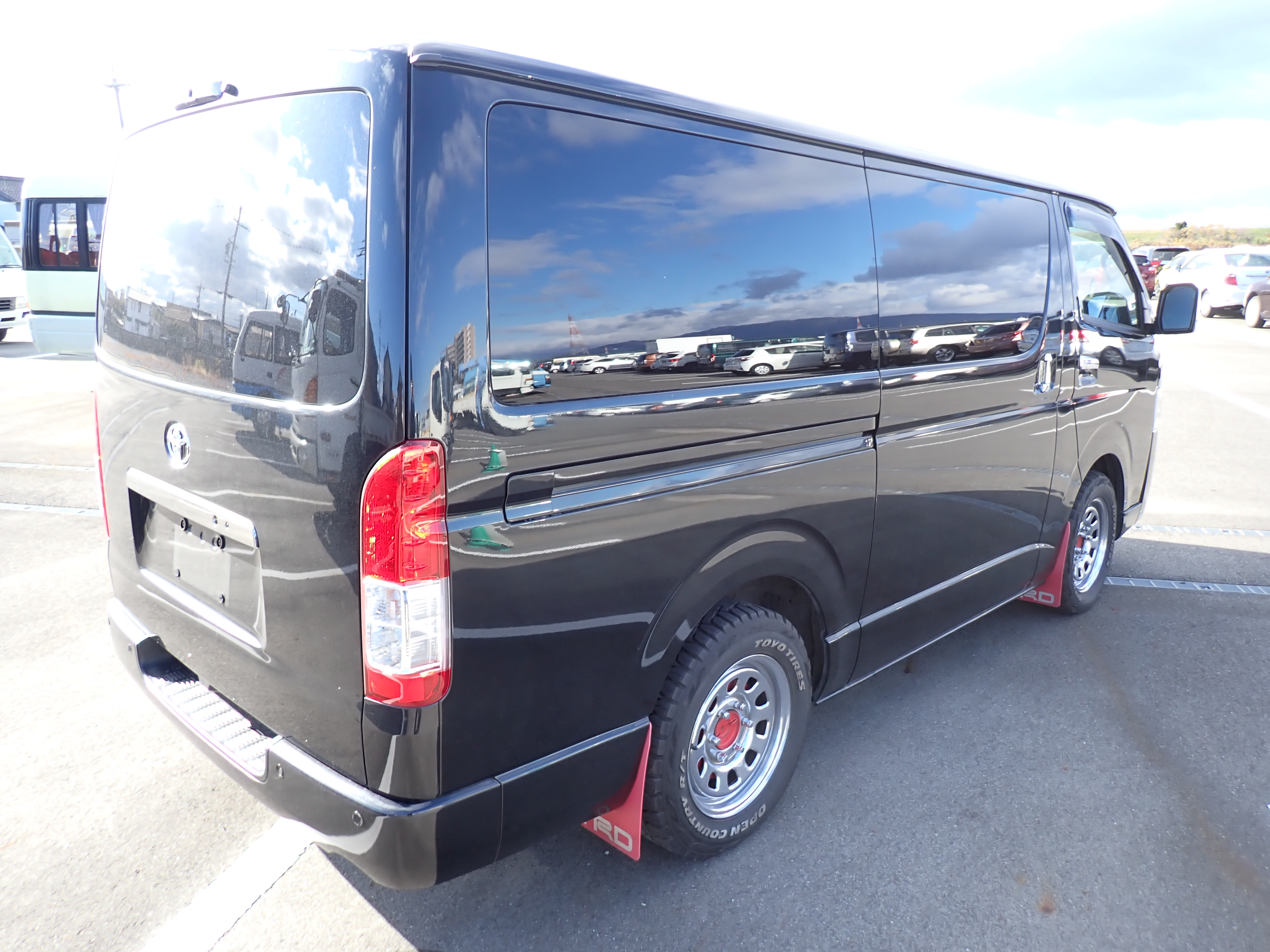 TOYOTA Hiace Van