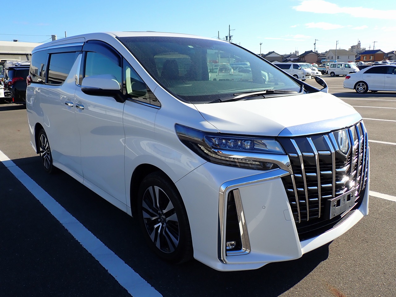 TOYOTA Alphard