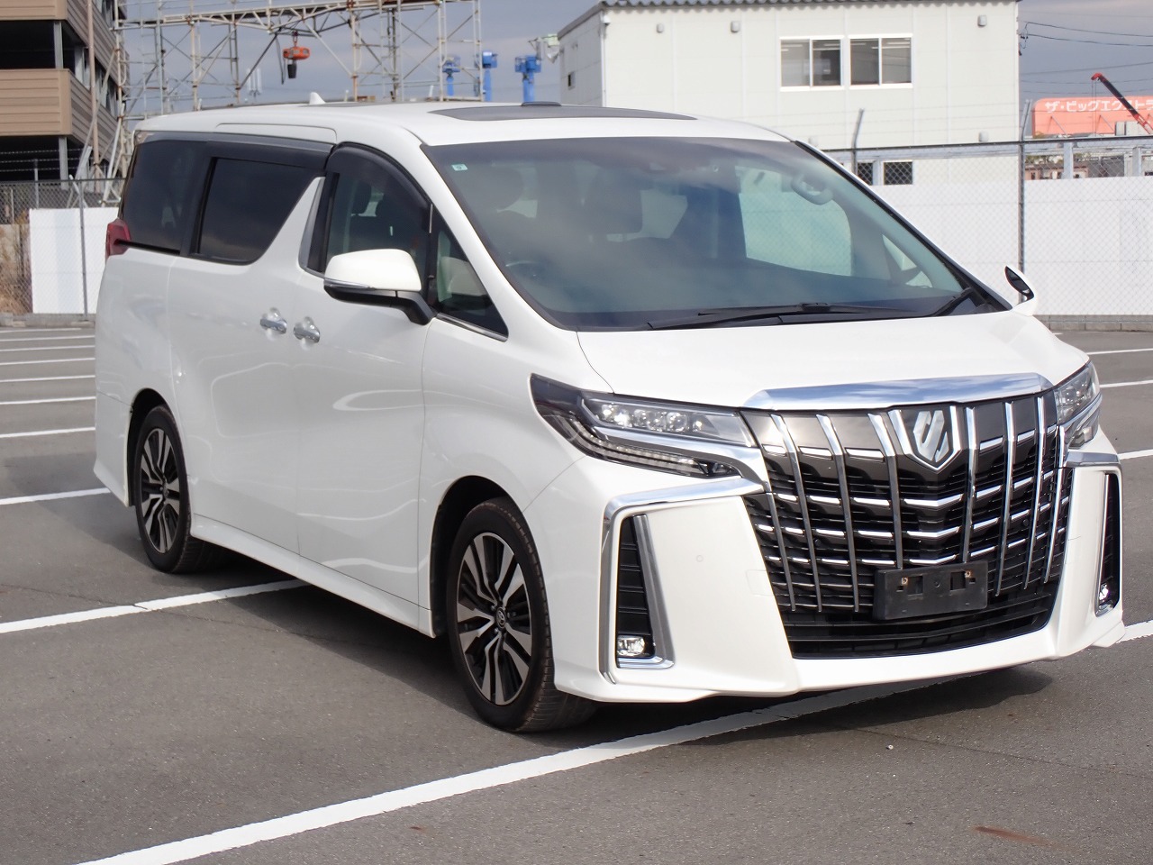 TOYOTA Alphard