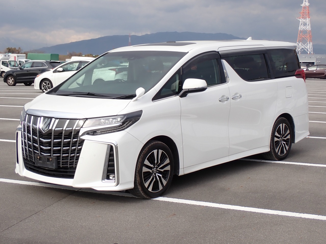 TOYOTA Alphard