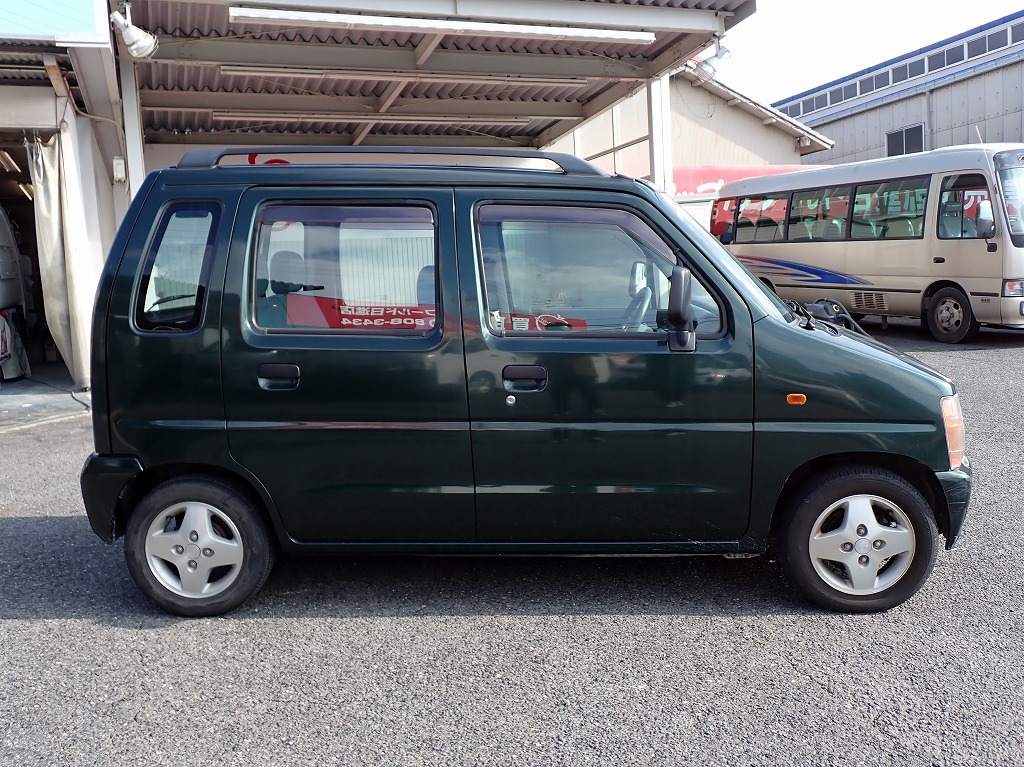 SUZUKI Wagon R