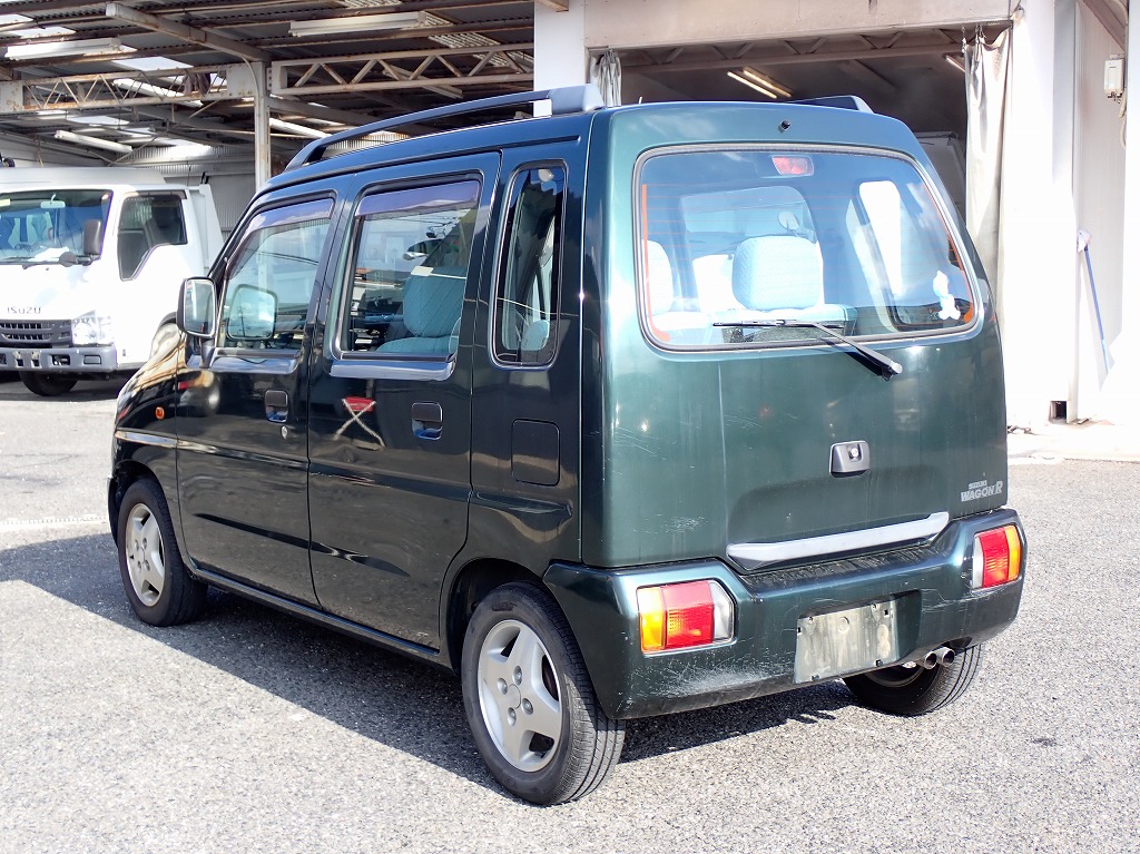 SUZUKI Wagon R