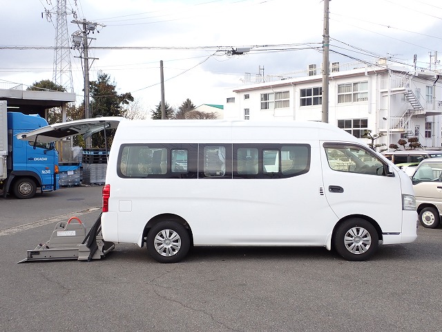 NISSAN NV 350 CARAVAN