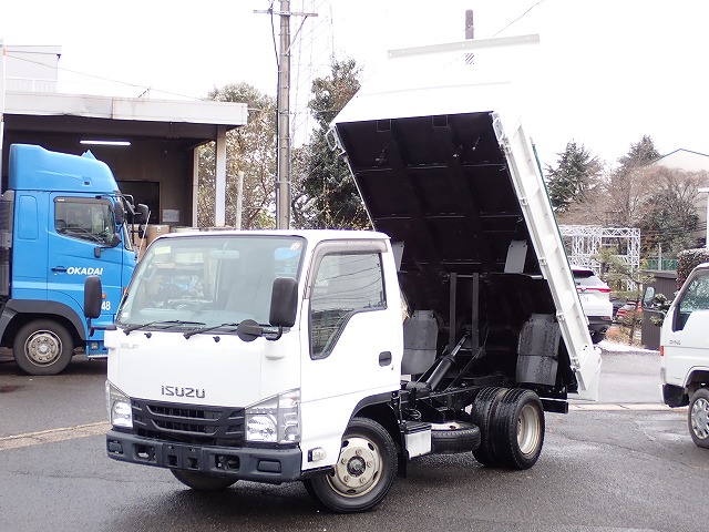 ISUZU Elf Truck