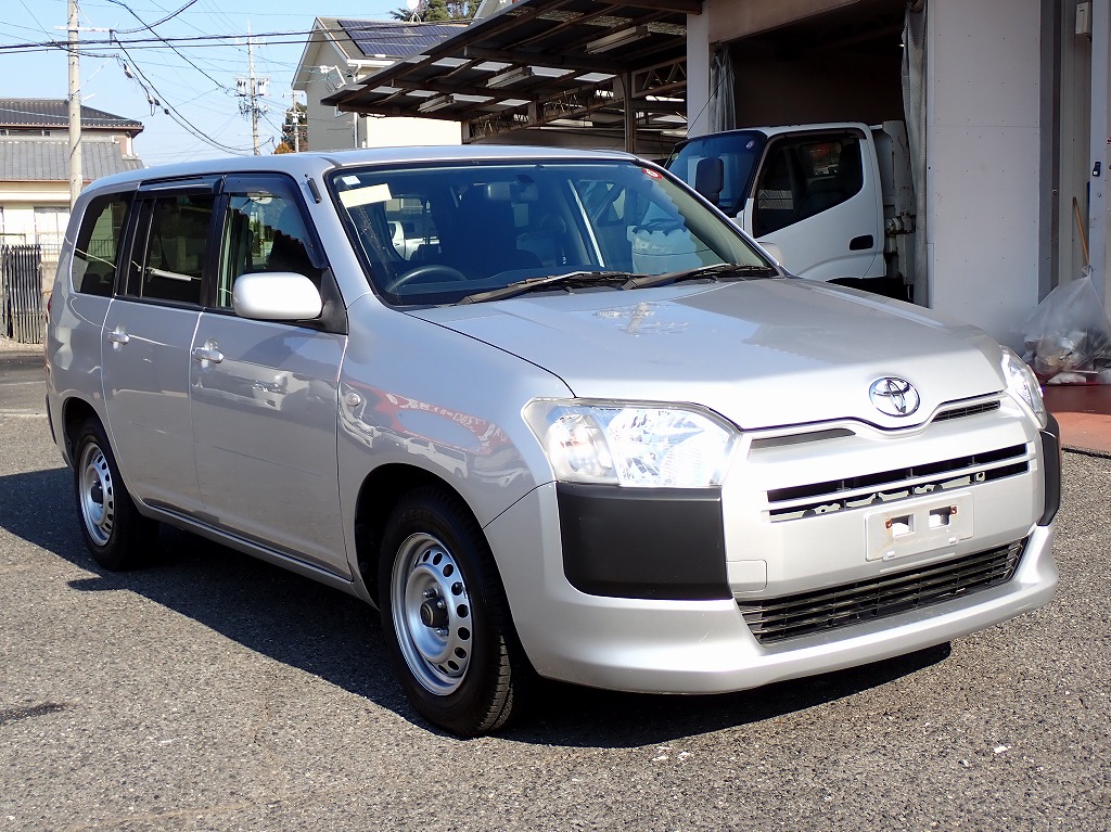 TOYOTA Succeed Van