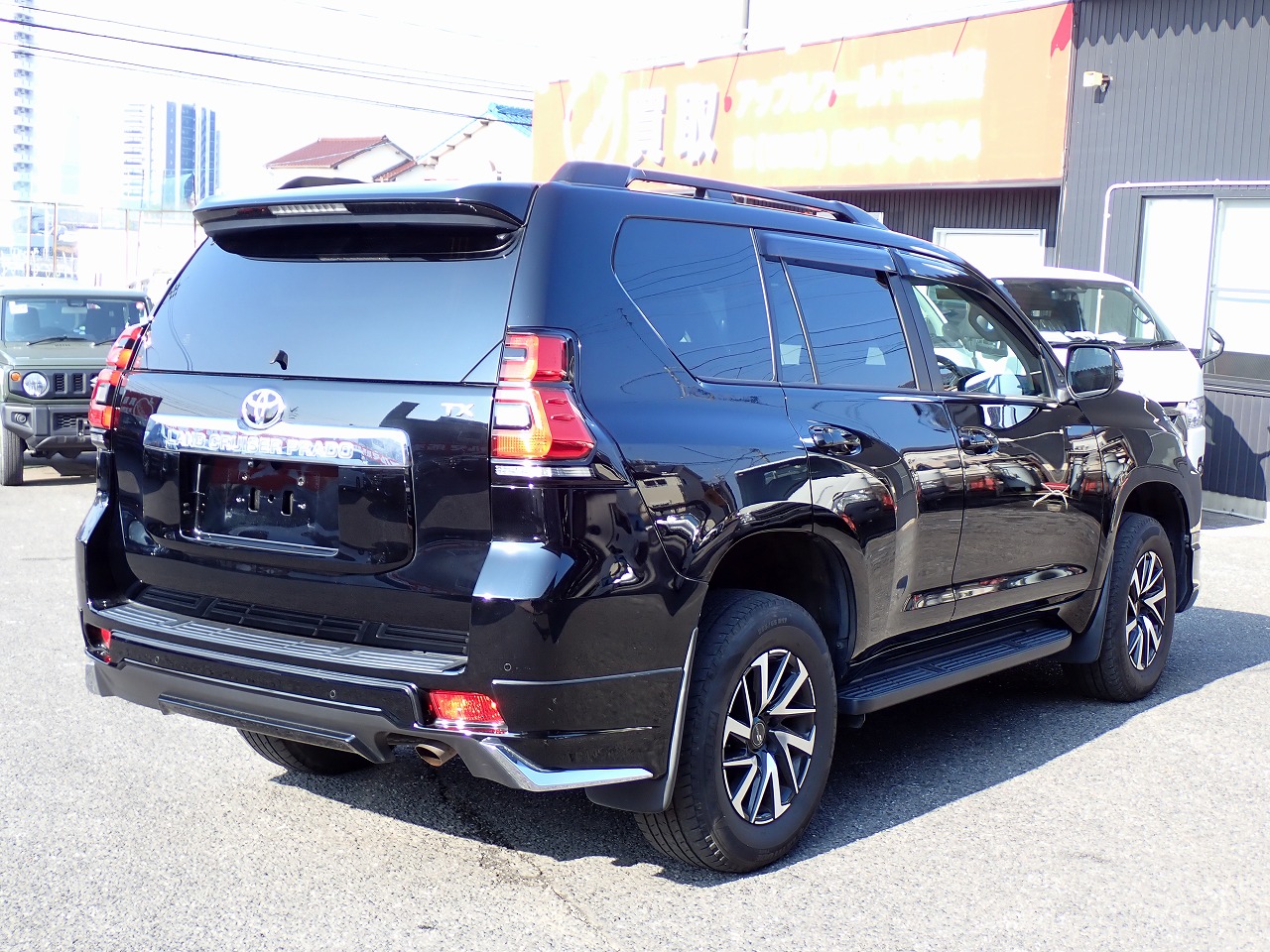 TOYOTA Land Cruiser Prado