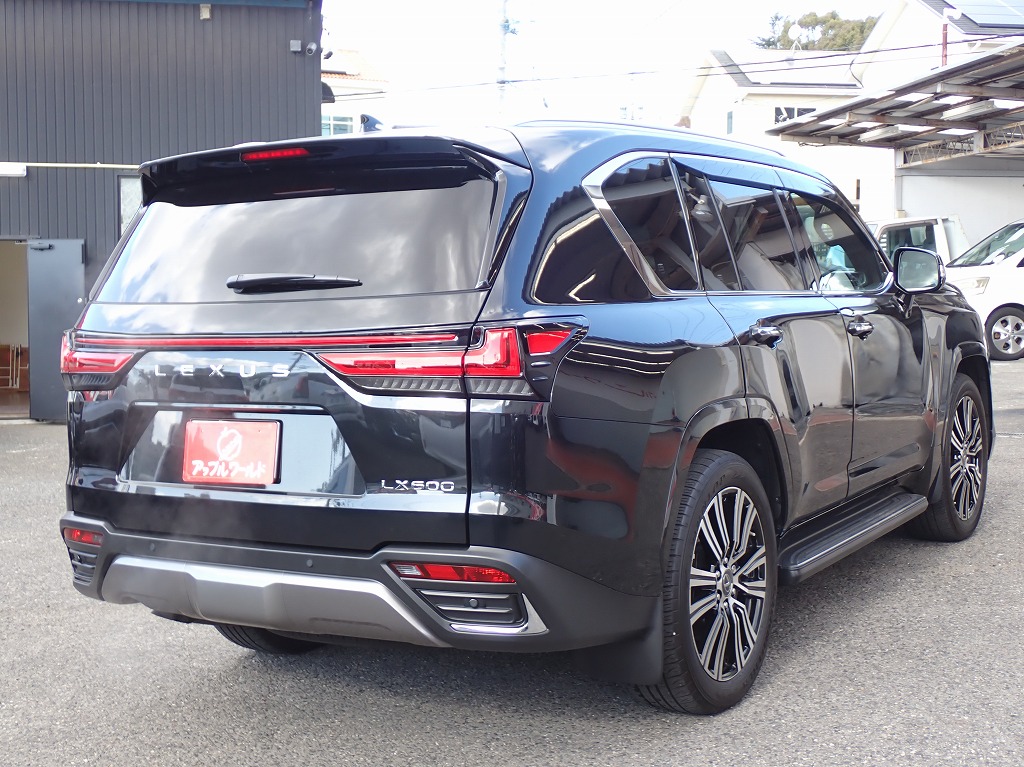 LEXUS LX