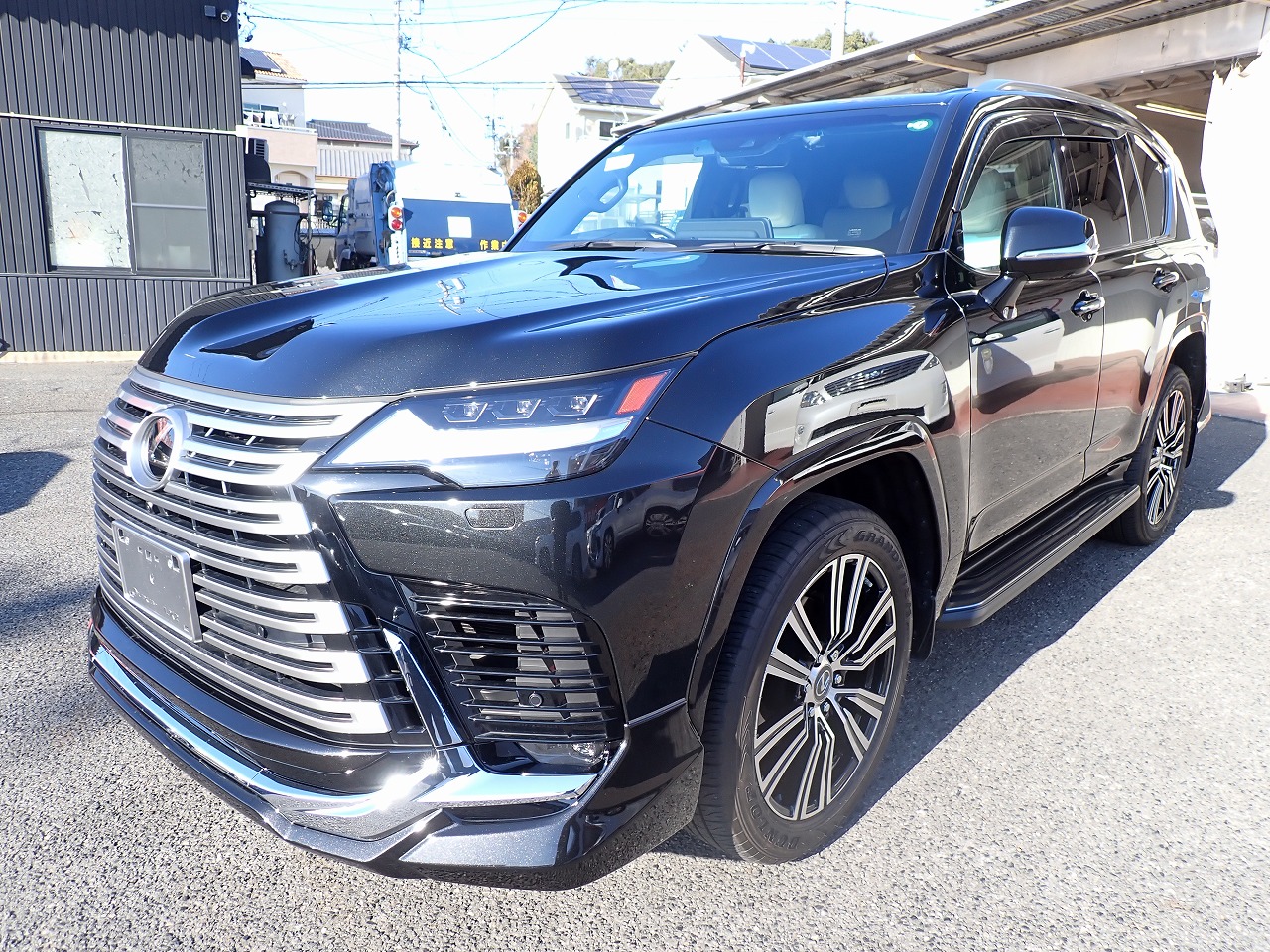 LEXUS LX