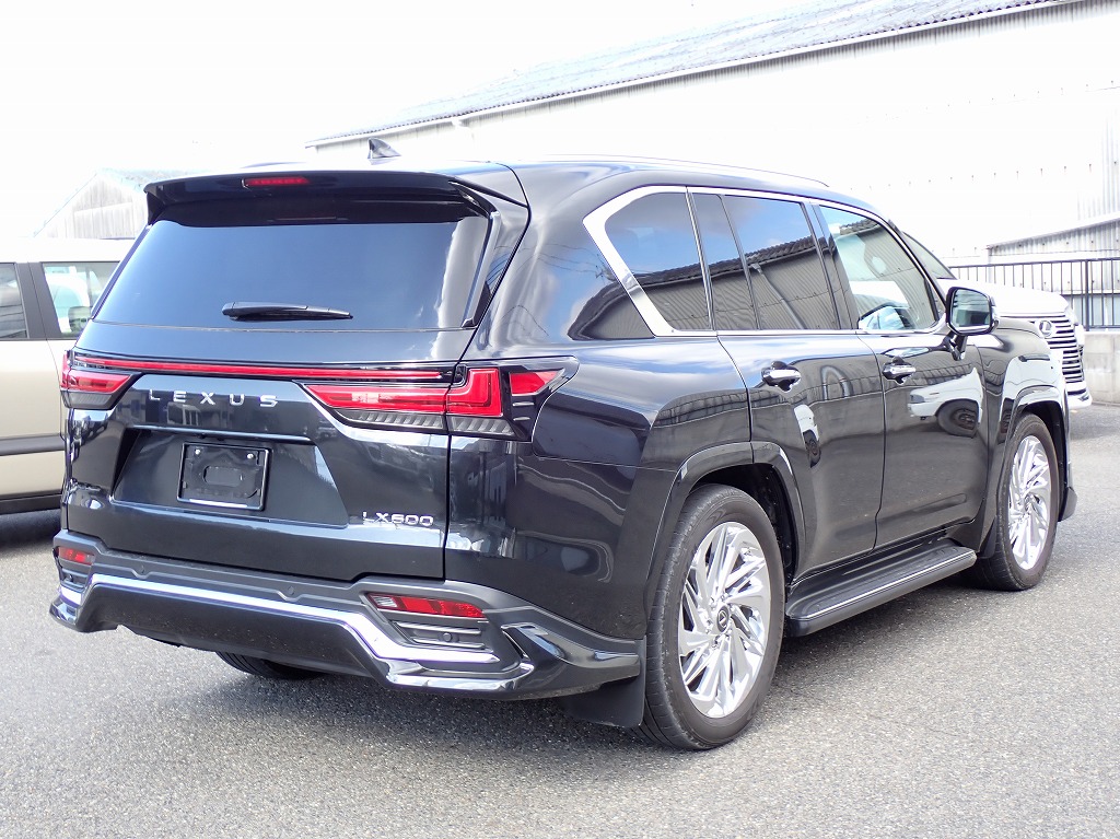 LEXUS LX