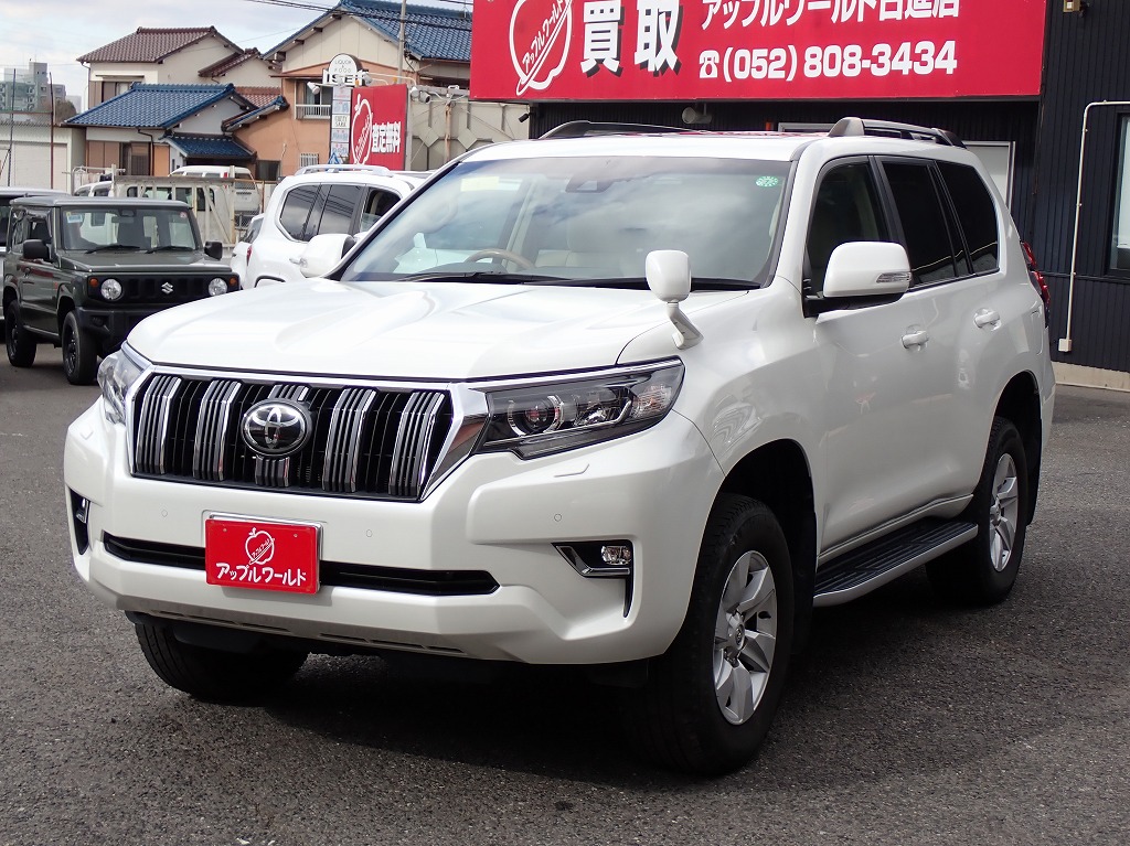 TOYOTA Land Cruiser Prado