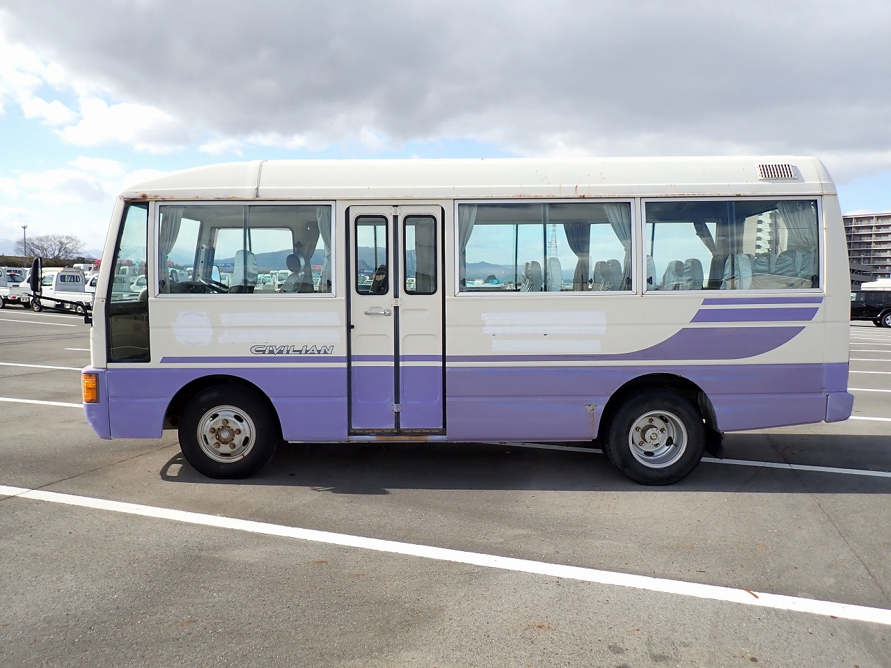 NISSAN Civilian Bus