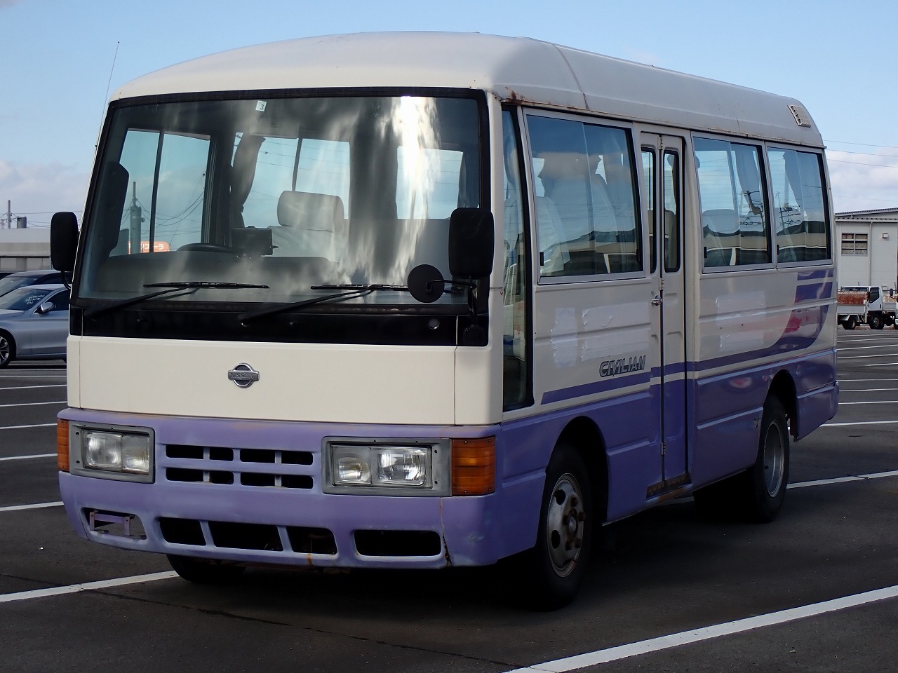 NISSAN Civilian Bus