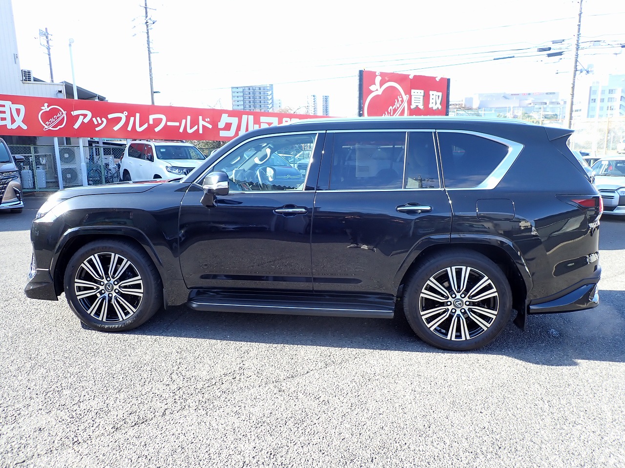 LEXUS LX