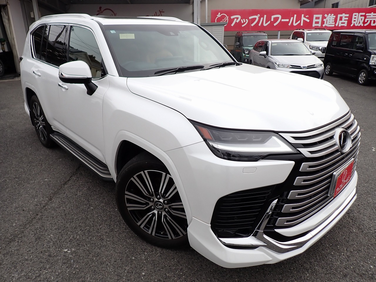 LEXUS LX