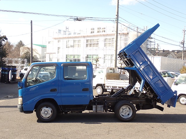 HINO Dutro