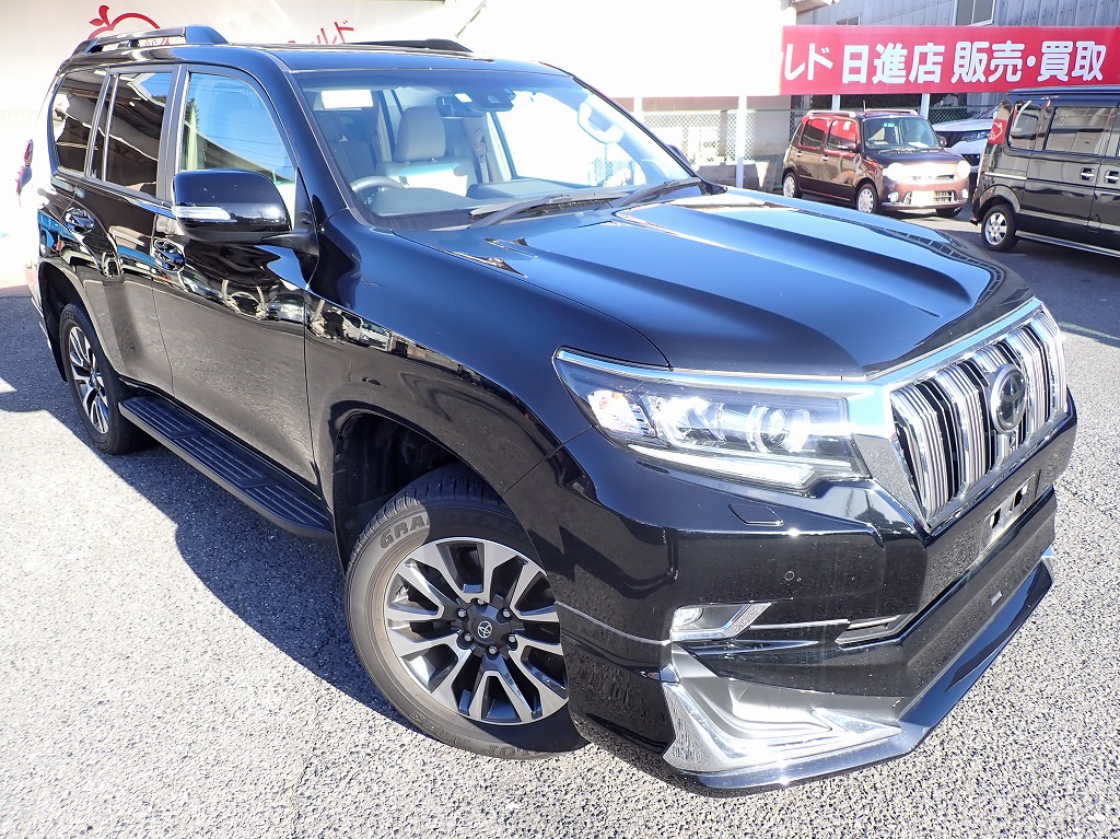 TOYOTA Land Cruiser Prado