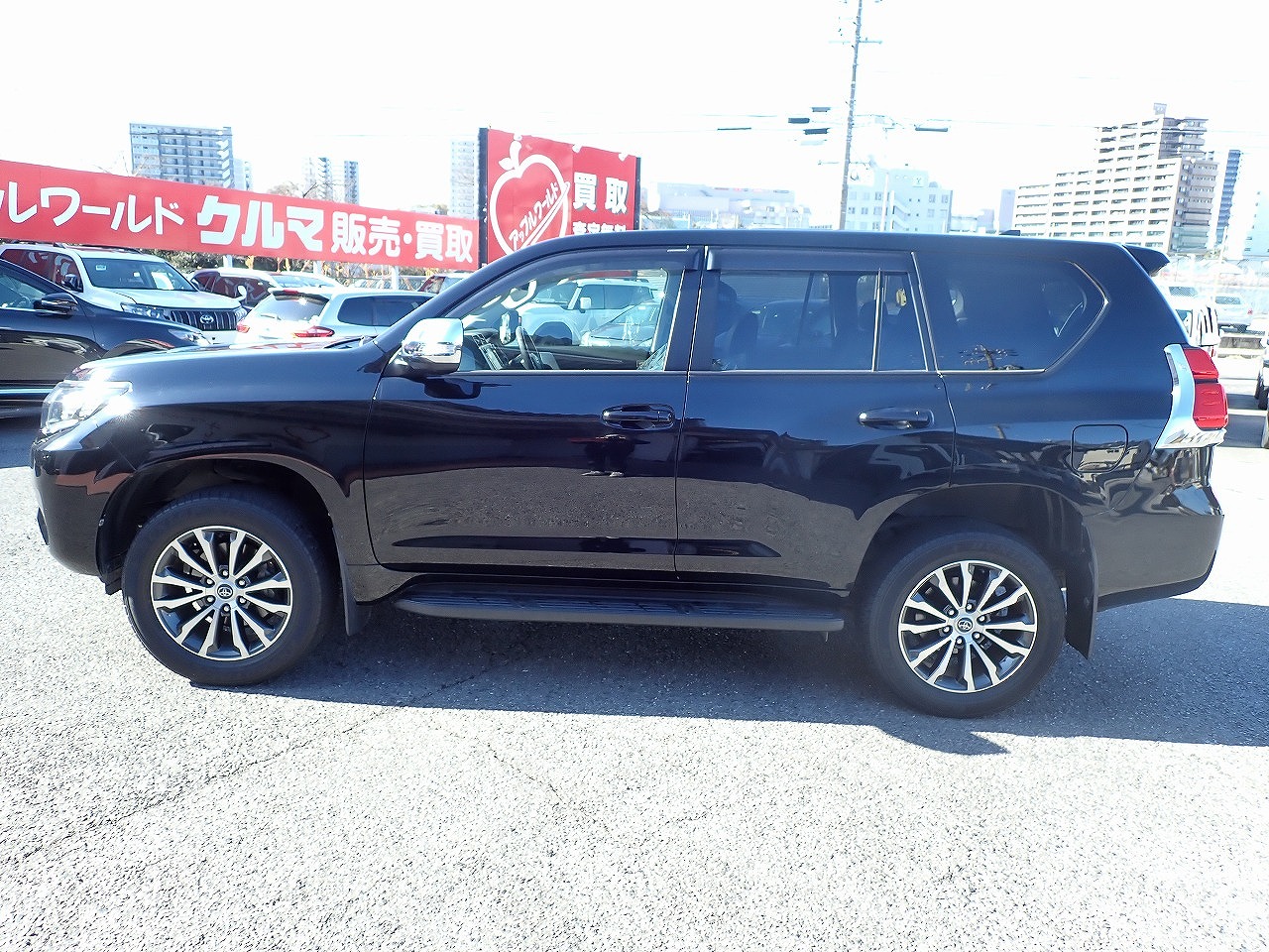 TOYOTA Land Cruiser Prado