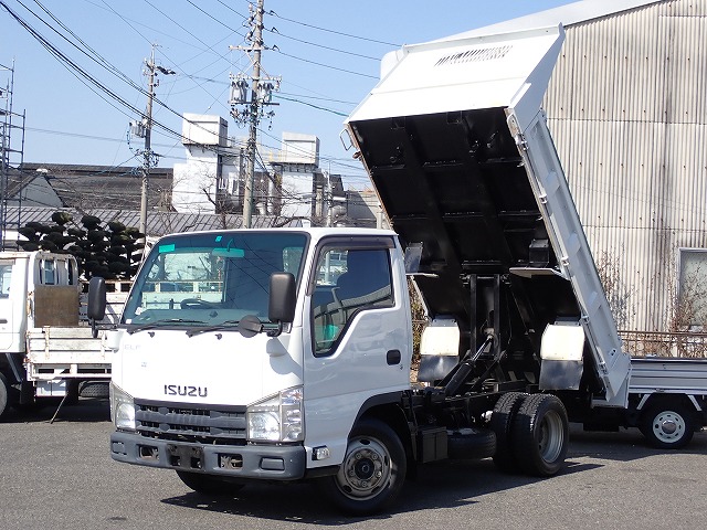 ISUZU Elf Truck